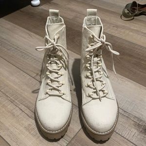 Target canvas boots